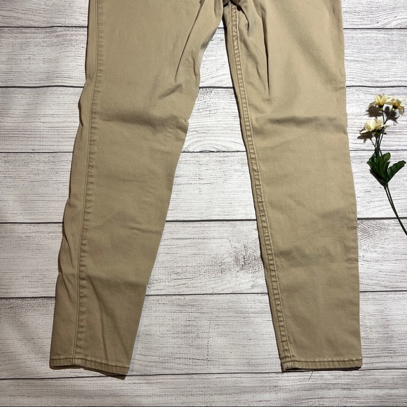 Hollister High-Rise Super Skinny Khaki Jean - Picture 8 of 13